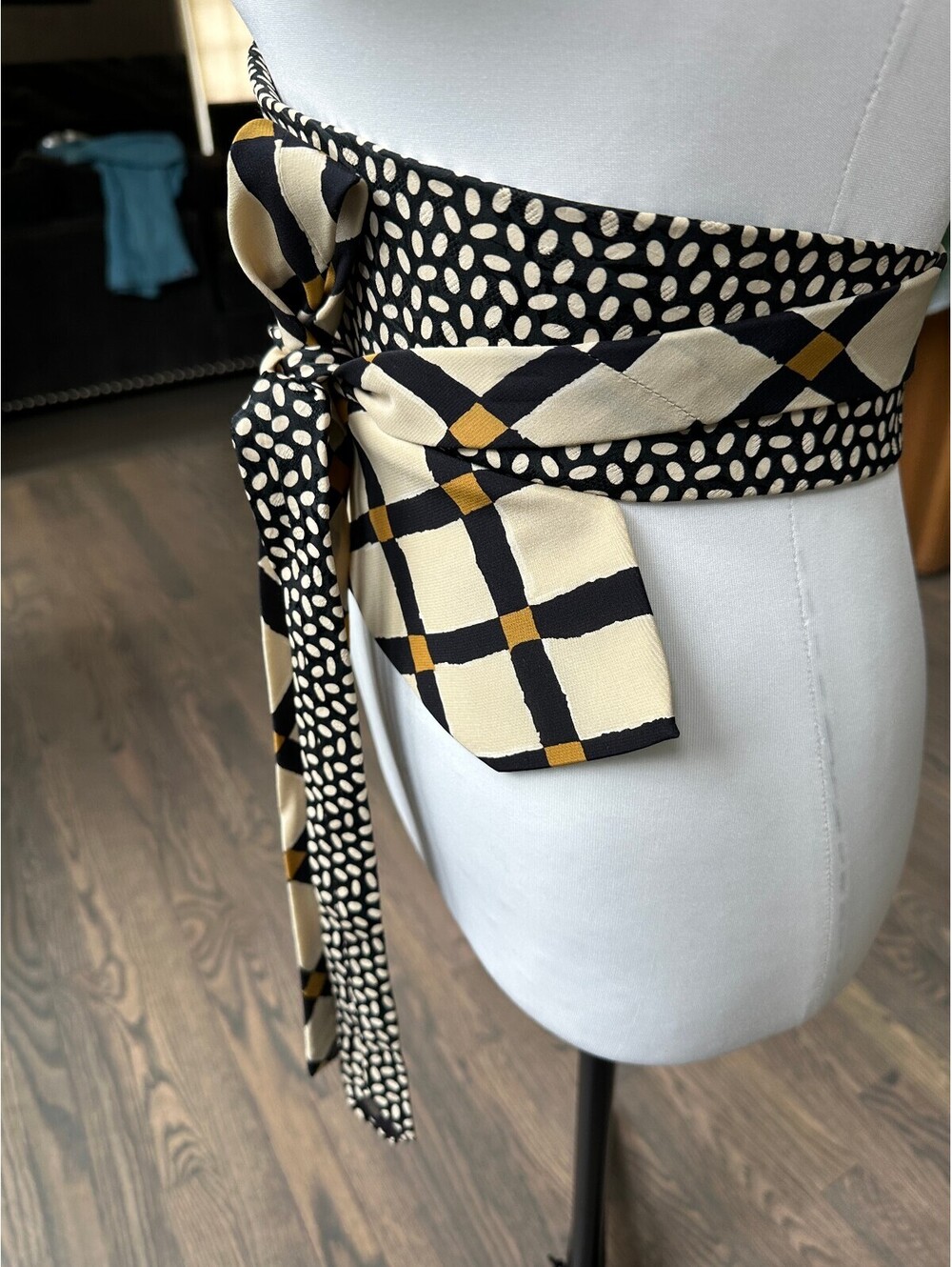 Upcycled Silk Necktie Obi Belt | Handmade Men’s Tie Waist Belt | One-of-a-Kind - Picture 2 of 7